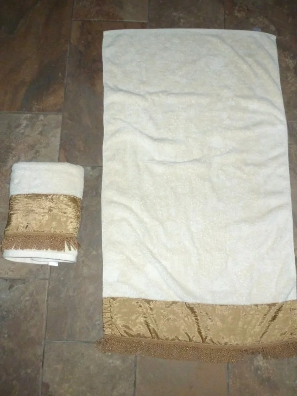 2 Croscill Home Creme Sateen Fabric EMBELLISHED Gold Fringe BATH TOWELS